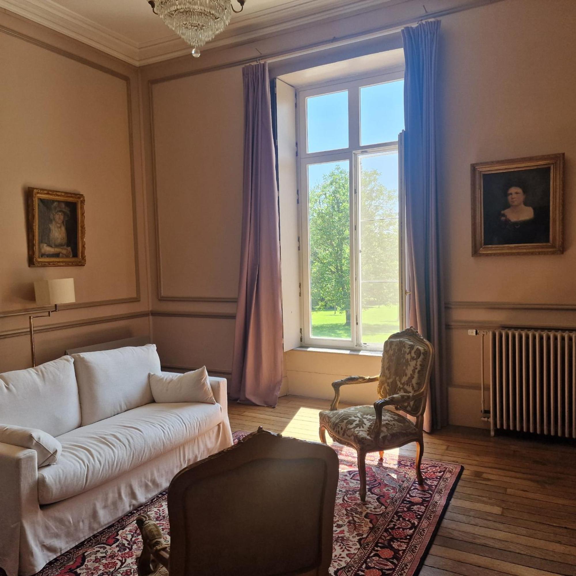Chateau De Laclaireau Virton Extérieur photo
